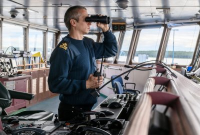 Opinia: Pod polską banderą, ale bez polskiego marynarza?