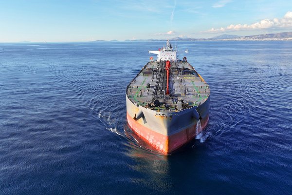 Gwałtowny wzrost transportu ropy naftowej przez cieśniny duńskie