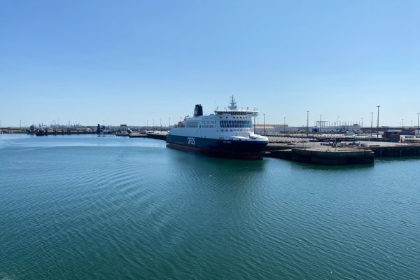 DFDS zwiększy przepustowość na trasie Rosslare – Dunkierka