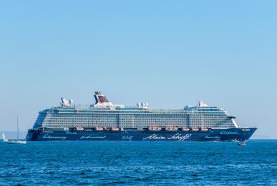 Ewakuacja statków wycieczkowych z rejonu Zatoki Perskiej 