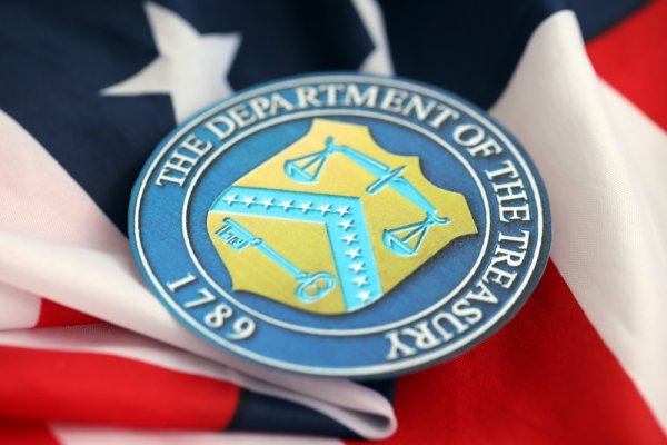 USA: Resort finansów pozwolił na sprzedaż rosyjskiej ropy Indiom przez 30 dni