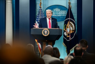 Trump: To my możemy naliczać opłaty za wykorzystywanie cieśniny Ormuz ...