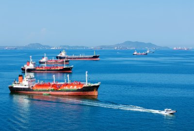 Cieśnina Ormuz sparaliżowana - 10 procent globalnej podaży ropy poza ryn...