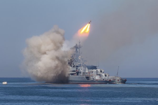 Ukraina zaatakowała osiem tankowców należących do rosyjskiej floty cieni...