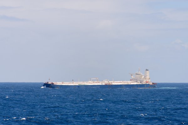 Indie przez kryzys na Bliskim Wschodzie wracają do rosyjskiej ropy