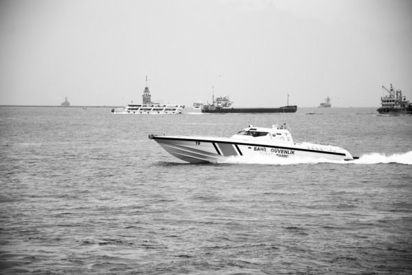 Turcja: Tragiczne zderzenia pontonu z łodzią straży przybrzeżnej