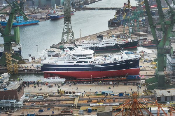 Kolejny w tym roku trawler zwodowany w stoczni Karstensen w Gdańsku
