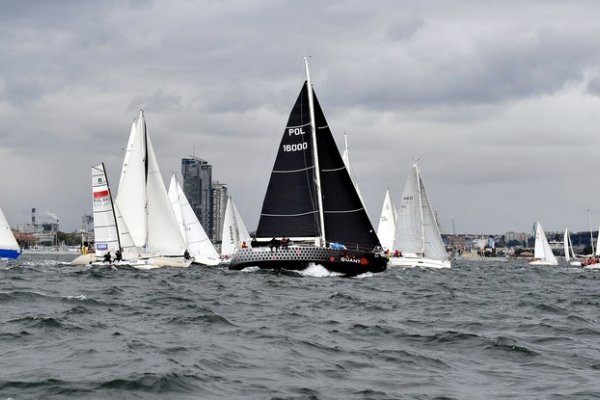 Jacek Noetzel zwycięzcą 68. Błękitnej Wstęgi Zatoki Gdańskiej