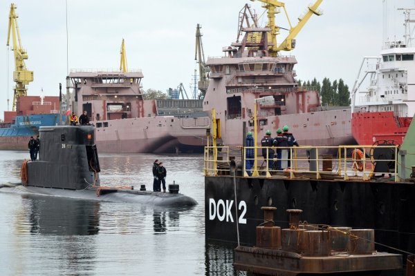 ORP Bielik w Gdańskiej Stoczni Remontowa SA [VIDEO, ZDJĘCIA]