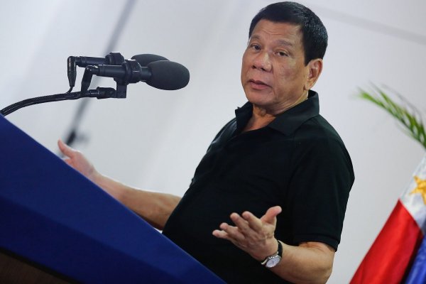Prezydent Duterte: Xi Jinping złożył ofertę w sprawie wydobywania gazu