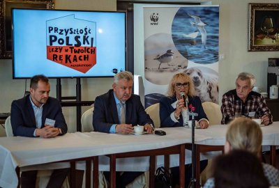 Mieszkańcy Pomorza, ekolodzy i politycy wspólnie o ratowaniu Bałtyku.