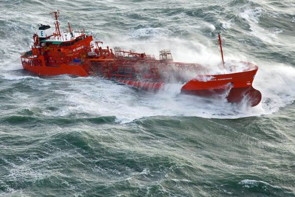 Wiodący europejscy armatorzy chemikaliowców łączą floty