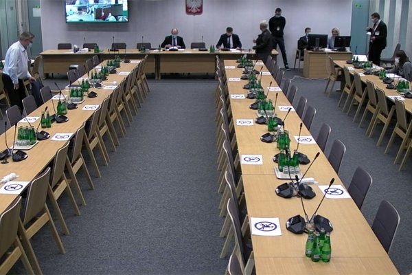 Sejmowa komisja gospodarki morskiej o sytuacji w świnoujskiej MSR Gryfii