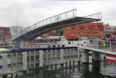 Gdańsk: ruszył proces operatora zwodzonej kładki dla pieszych nad Motław...