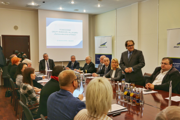 Gróbarczyk: w ciągu kilku miesięcy pierwsze złomowania statków w ramach Zielonej Stoczn...