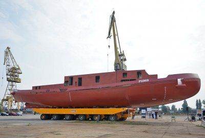 Szczecin: Gotowy stalowy kadłub lodołamacza