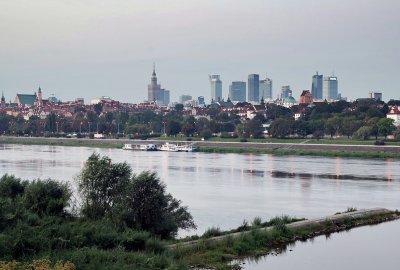 Płażyński: władze Warszawy doprowadziły do skażenia Wisły
