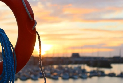 Wstrzymano poszukiwania jachtu Zefir