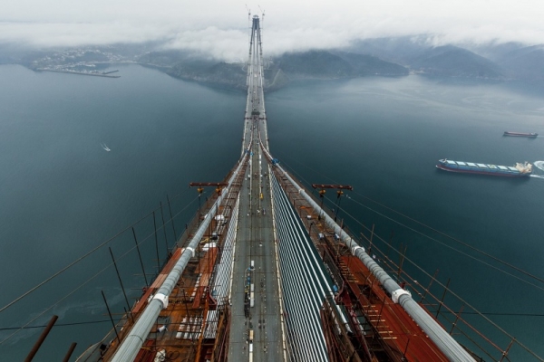 Turcja/ Erdogan otworzy spektakularny most nad Bosforem