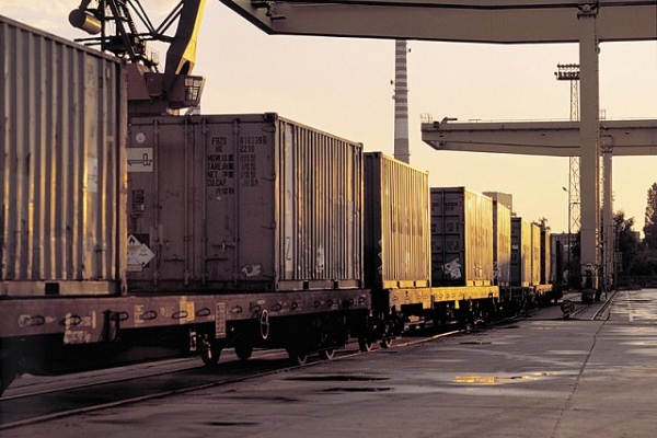 Port Gdańsk optymalizuje przewozy kolejowe na dwóch nabrzeżach