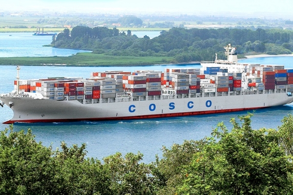 Trudna sytuacja na rynku przewozów kontenerowych - duży armator ze stratami