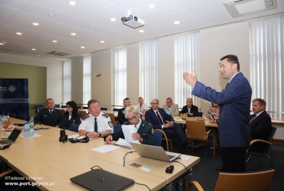 Pierwszy etap prac nad Port Community System w Gdyni