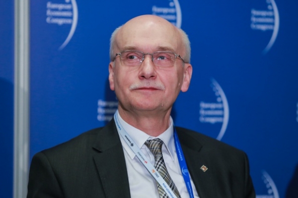 Stomma: Priorytetem ciągi transeuropejskie i intermodal