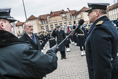 Macierewicz: Dowództwo Marynarki Wojennej wróci do Gdyni