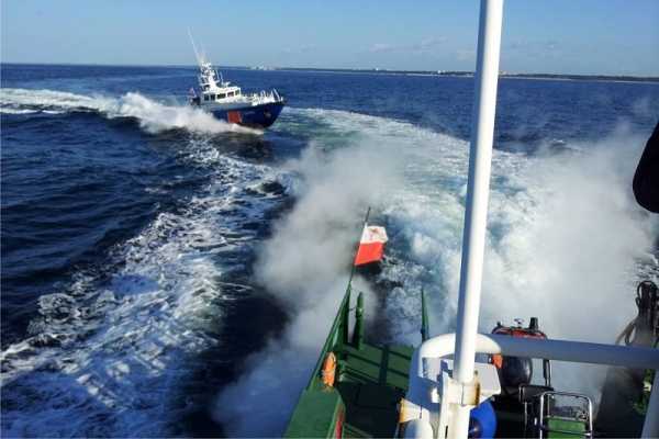 Testy nowych urządzeń do wykrywania jednostek na obszarach morskich