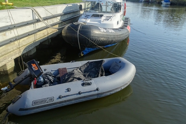 Pontonem przez granicę na Zalewie Wiślanym