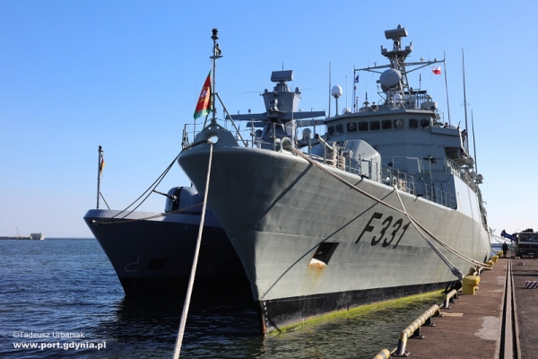 Port Gdynia gości okręty NATO