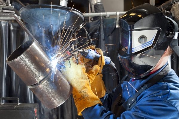 Zostań Spawaczem! GSG Akademia Rozwoju przeszkoli za darmo bezrobotnych Pomorzan