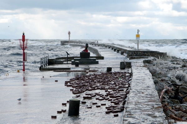Milionowe straty w Porcie Ustka po sztormie 