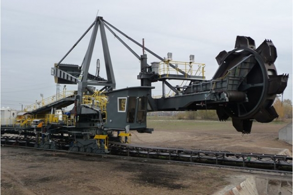 Grupa Zamet Industry wykona cztery ładowarko zwałowarki dla kontrahenta hiszpańskiego...