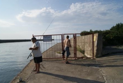 Dziwnów: Przebudują falochorny