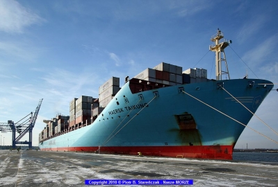 Maersk podniósł stawki za przewozy kontenerów na linii Azja - Europa