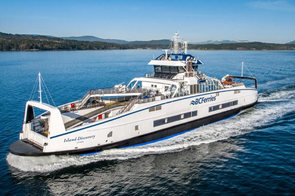 Związki zawodowe wzywają BC Ferries do budowy przyszłej floty w Kanadzie...