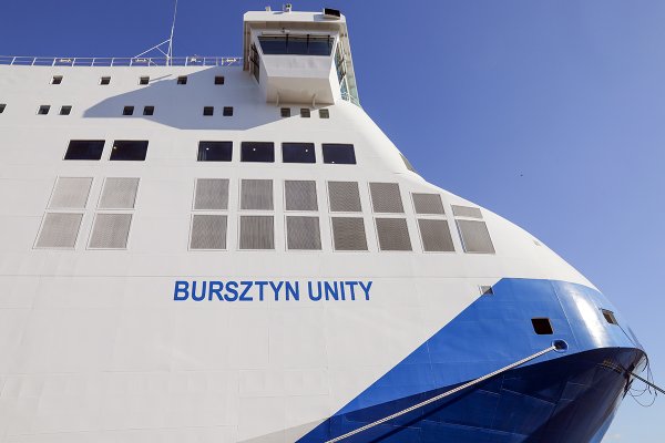 Bursztyn Unity - precyzja, technologia i komfort podróży
