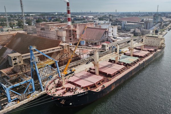 Ponad 6 mln ton ładunków więcej niż przed rokiem. Port Gdańsk bije rekor...
