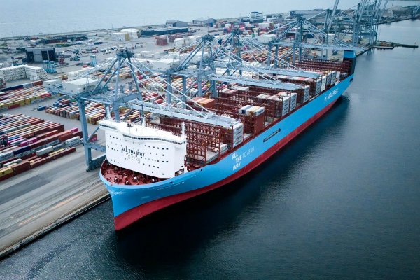 Gemini wraca na Suez. Cztery kolejne serwisy przez Morze Czerwone