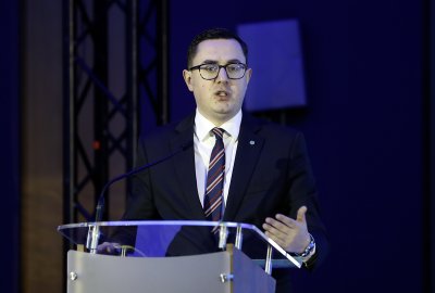 Motyka: Ruszają zamówienia na pierwszy reaktor do pierwszej polskiej ele...