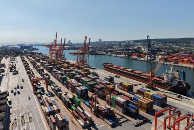 Port Gdynia z 3,5-procentowym wzrostem przeładunków po pierwszym półrocz...