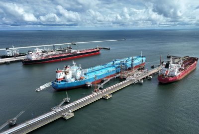 Od stycznia do sierpnia Naftoport przeładował 26 mln ton paliw płynnych...