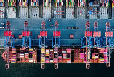 Port w Hamburgu odnotował spadek przeładunków w I półroczu 2026