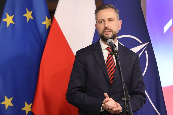 Szef MON: wojsko podjęło z morza drona, prawdopodobnie rosyjskiego