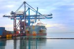 Port Koper skutecznie wykorzystuje swoją strategiczną pozycję na Adriaty...