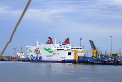 Wyciek substancji chemicznych na promie Stena Line w Rostocku