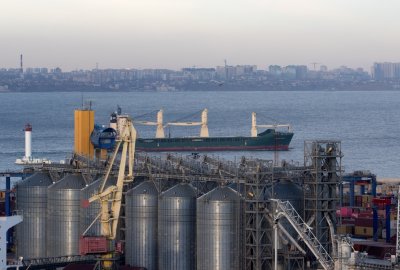 W rosyjskim ataku na port w Odessie zginął kapitan cywilnego statku