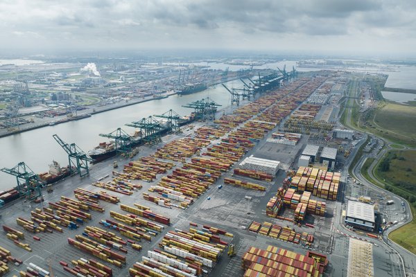 Koniec utrudnień w porcie w Antwerpii