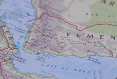 Wspierani przez Iran rebelianci Huti zajęli port nad Morzem Czerwonym